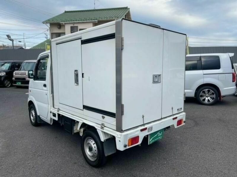 CARRY TRUCK