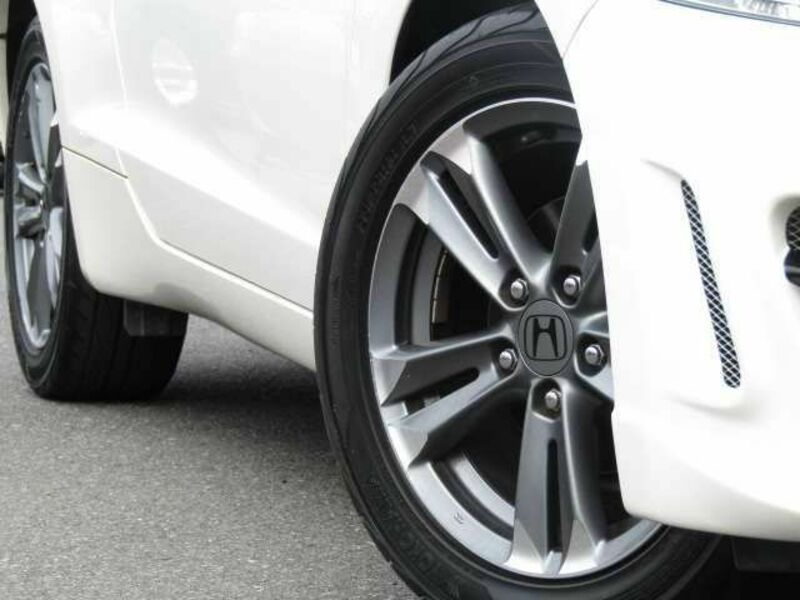CR-Z