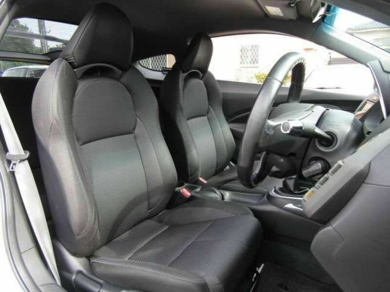 CR-Z