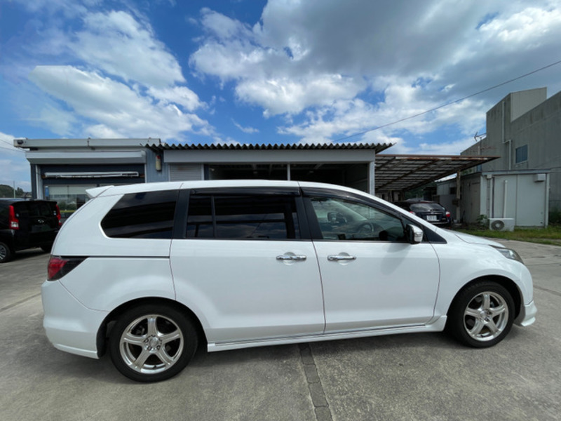 MPV