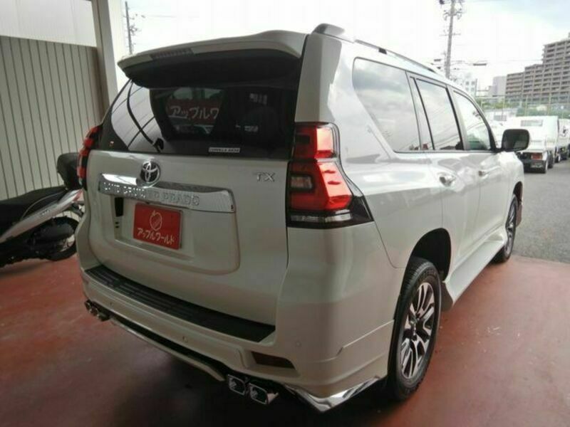 LAND CRUISER PRADO