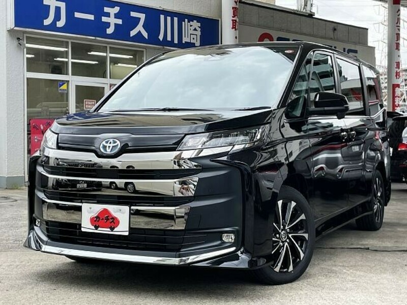 car.110限定コレクション9 TOYOTA NOAH