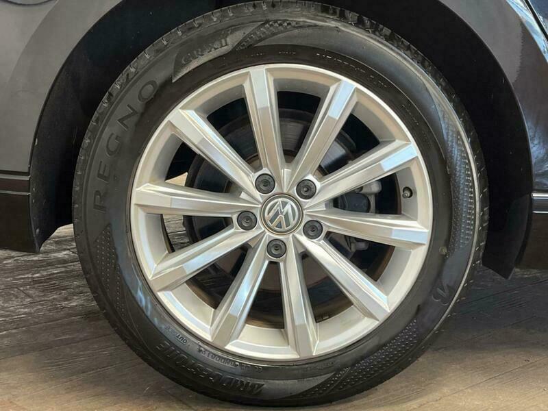 PASSAT VARIANT