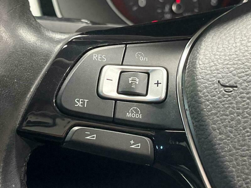 PASSAT VARIANT