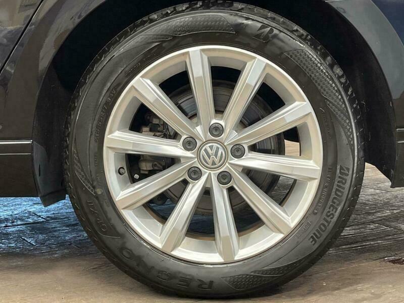 PASSAT VARIANT