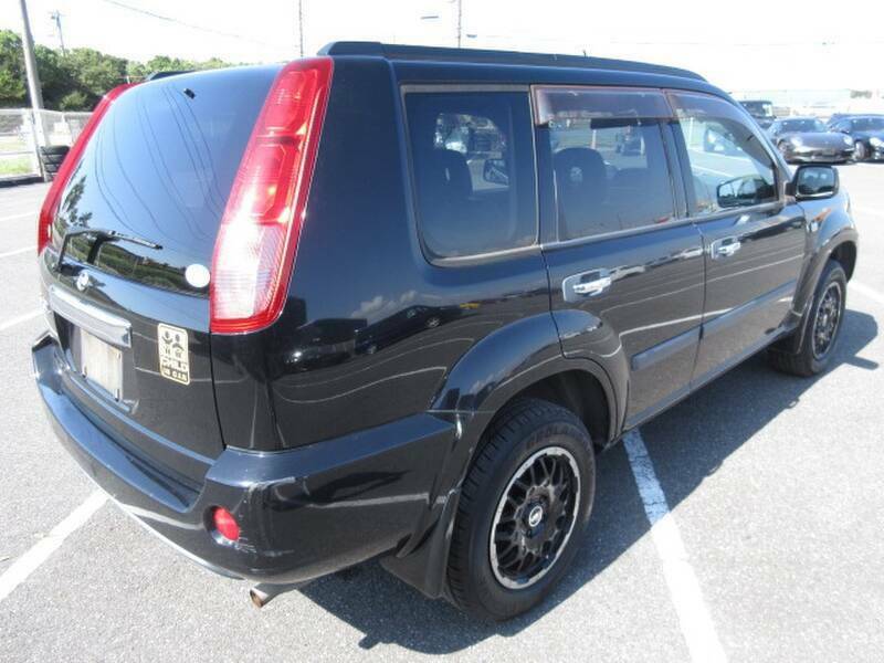 X-TRAIL