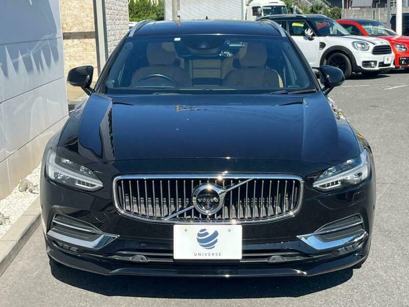 V90