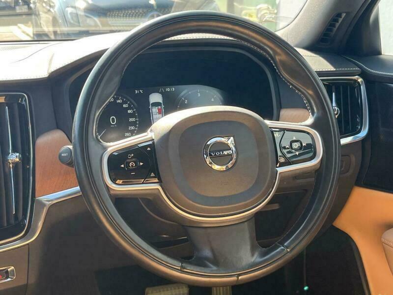 V90