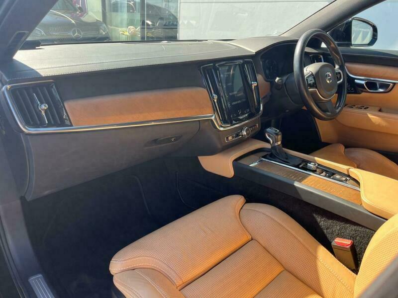 V90