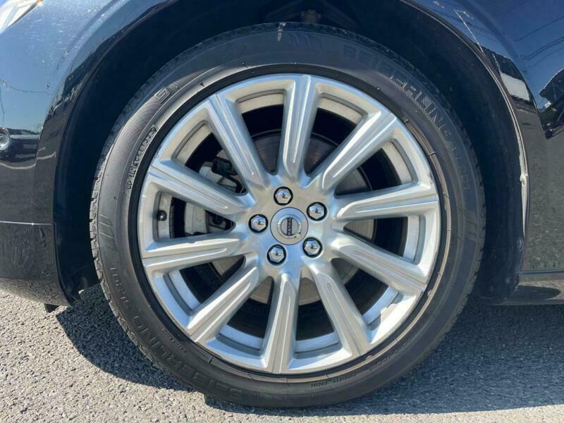 V90