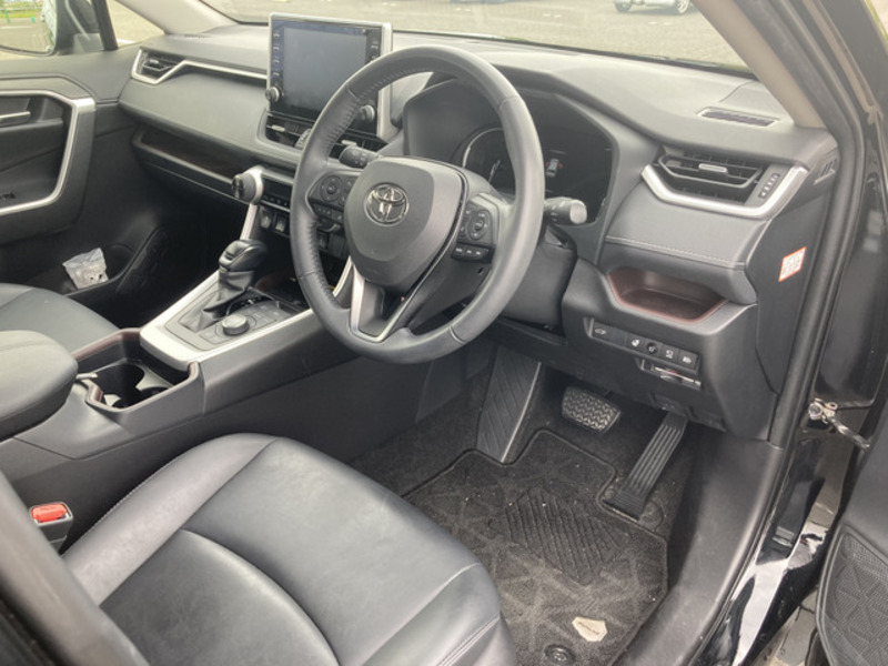 RAV4