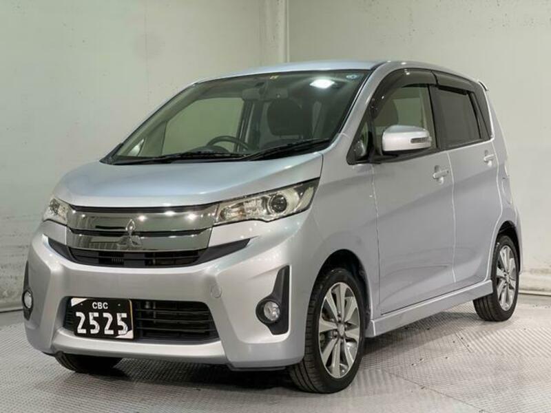 MITSUBISHI　EK CUSTOM