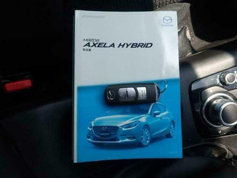 AXELA HYBRID