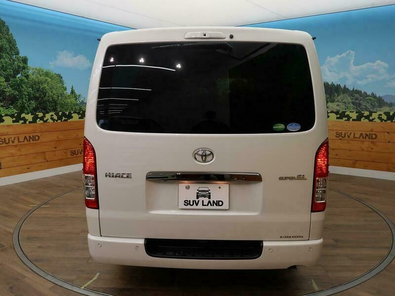 HIACE VAN