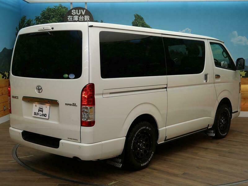 HIACE VAN