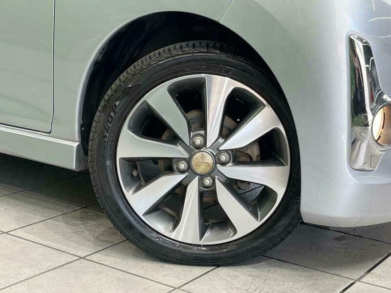 EK CUSTOM