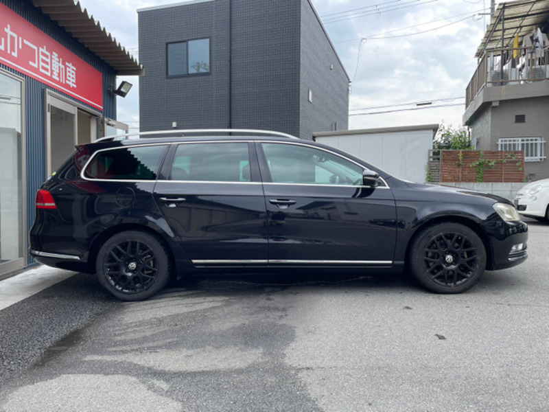 PASSAT VARIANT