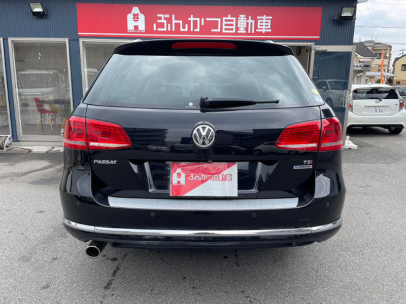 PASSAT VARIANT