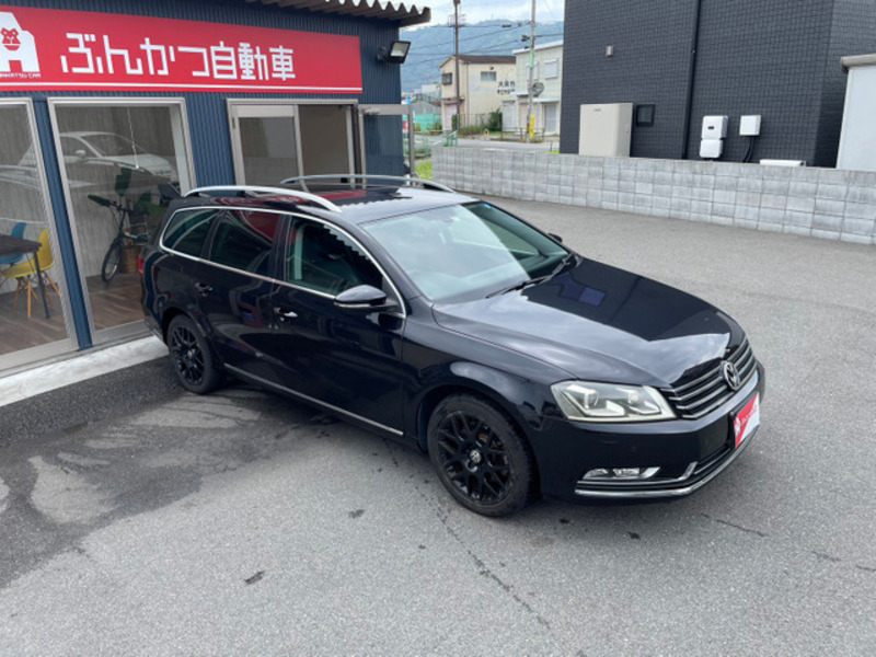 PASSAT VARIANT