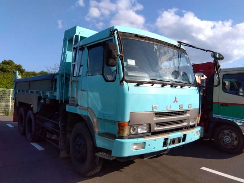 FUSO TRUCK