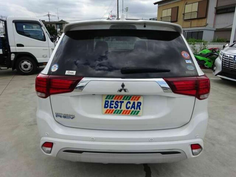 OUTLANDER PHEV