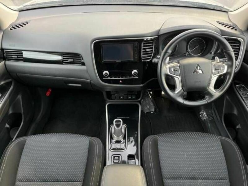 OUTLANDER PHEV