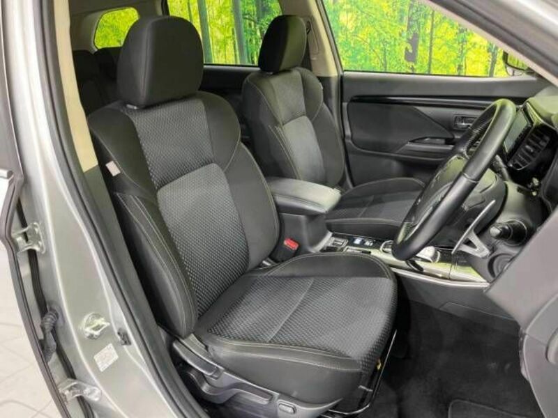 OUTLANDER PHEV
