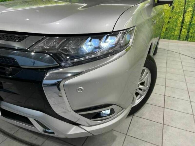 OUTLANDER PHEV