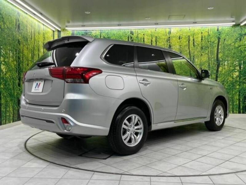 OUTLANDER PHEV