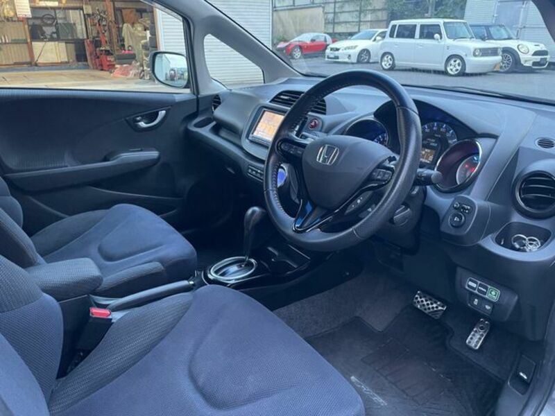 FIT HYBRID