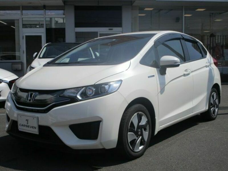 Used 2015 HONDA FIT HYBRID GP5 | SBI Motor Japan