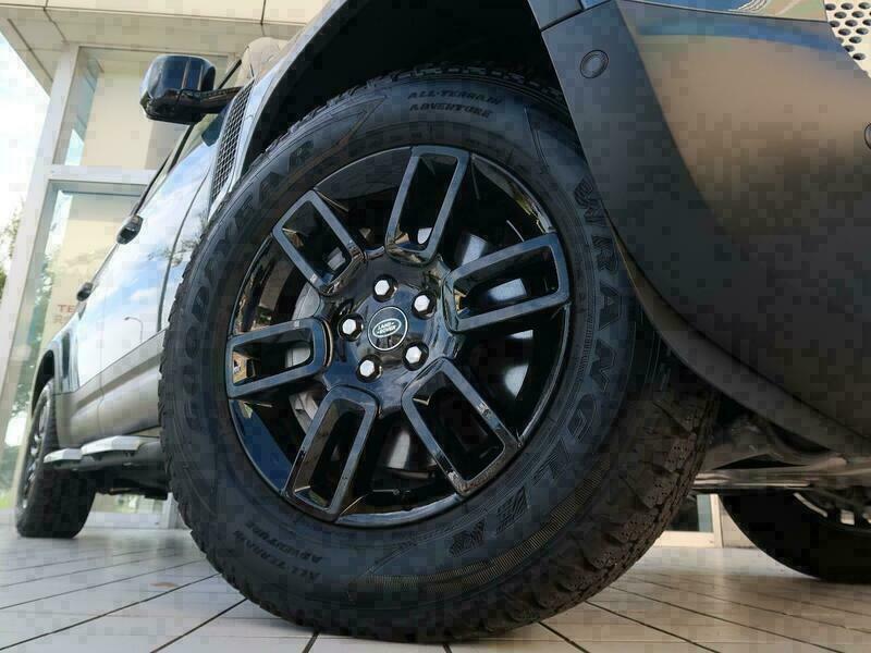 DEFENDER