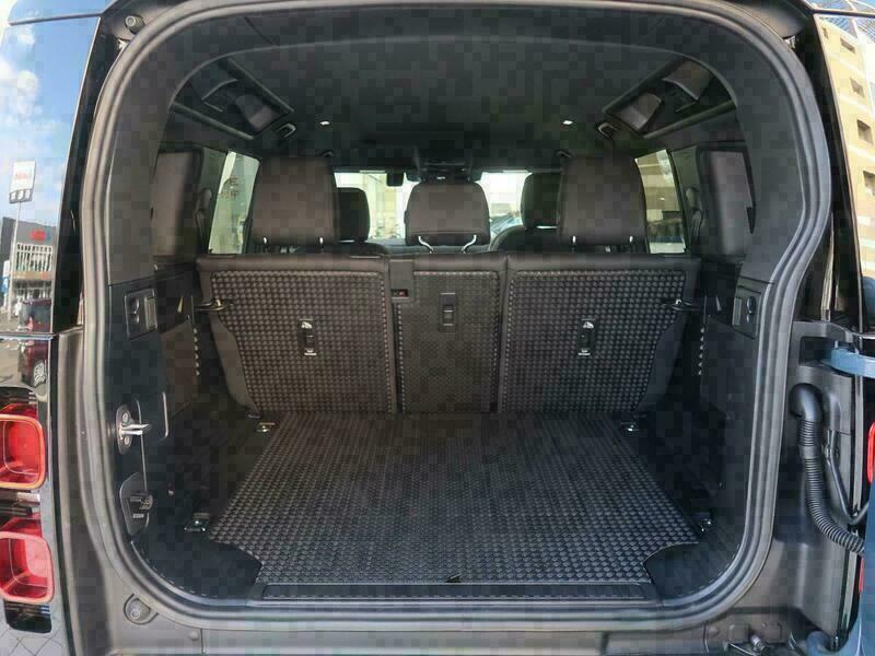 DEFENDER