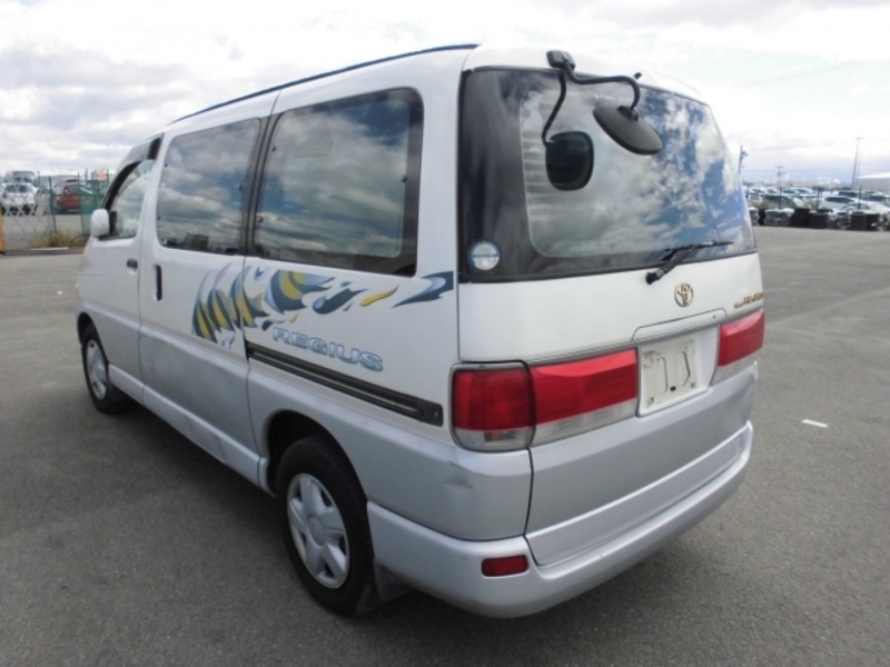 HIACE REGIUS