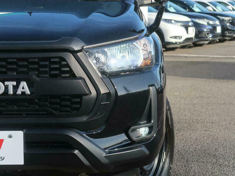 HILUX