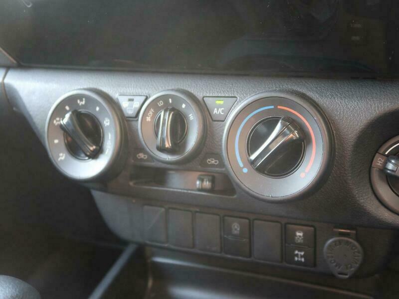 HILUX