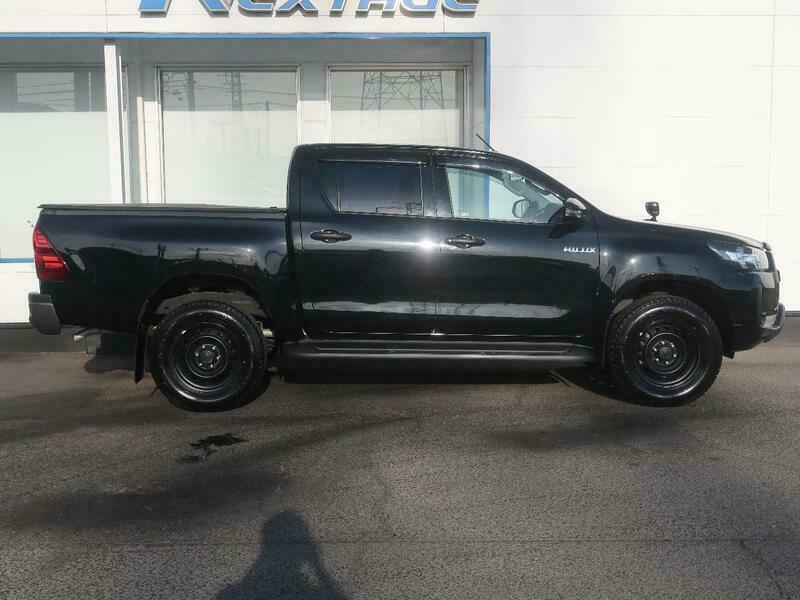 HILUX
