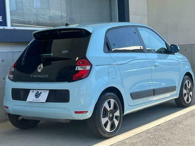 TWINGO