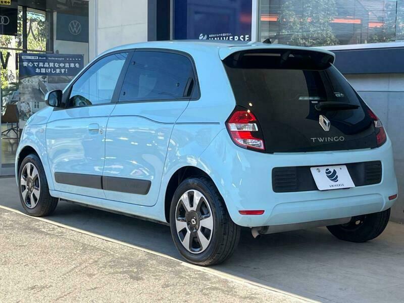 TWINGO