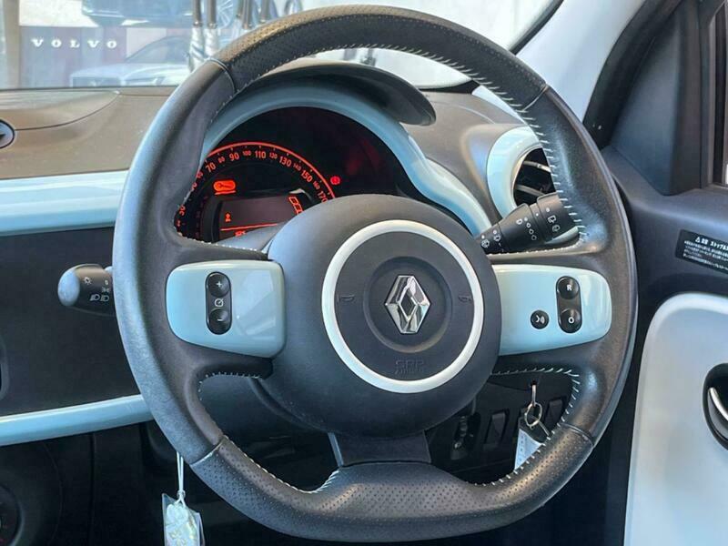 TWINGO