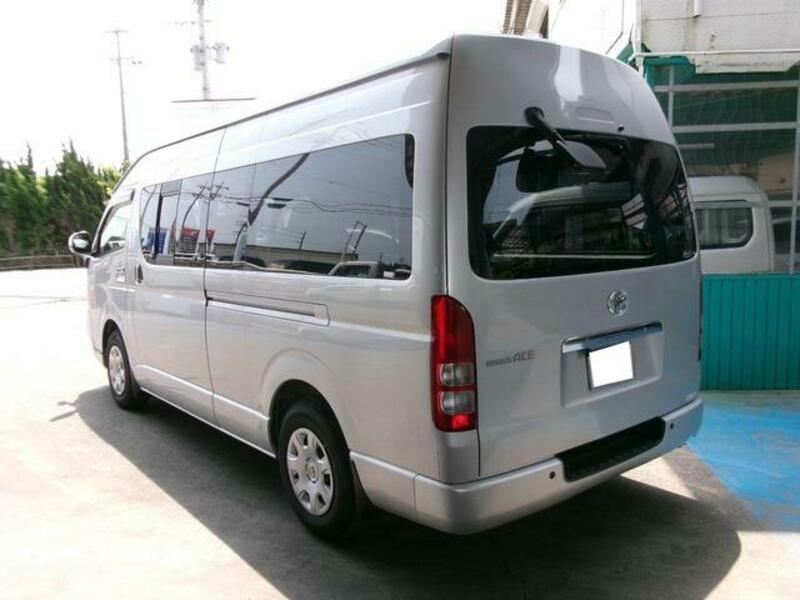 HIACE VAN-18