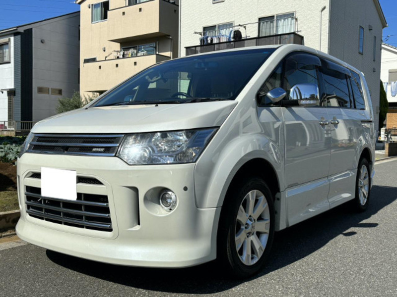 DELICA D5