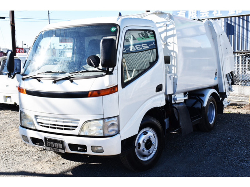 TOYOTA DYNA