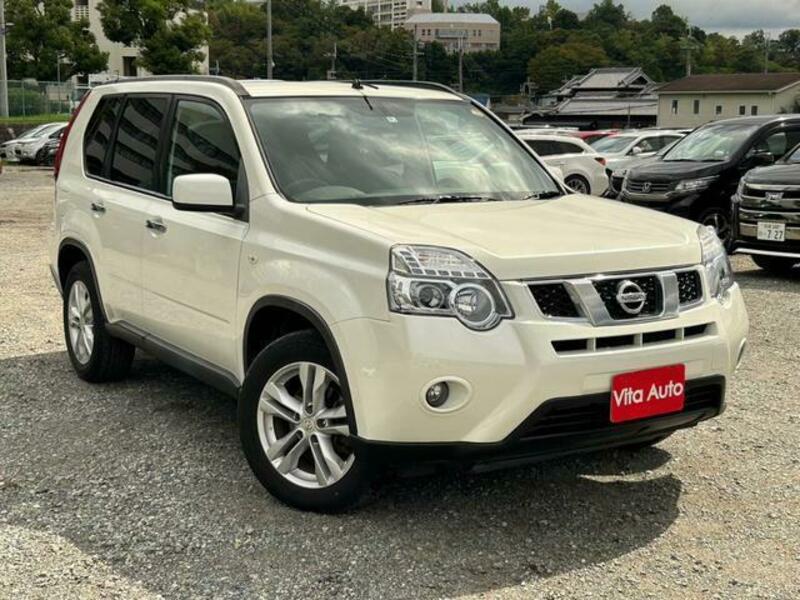 X-TRAIL