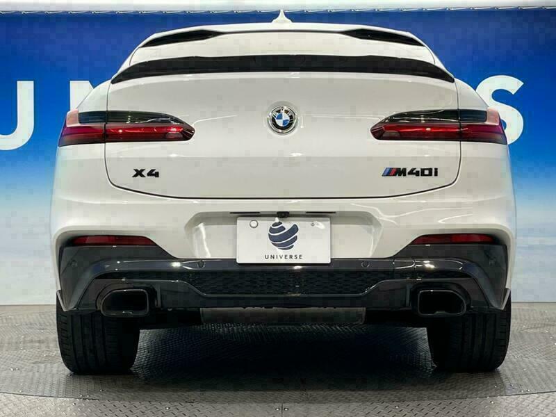 X4