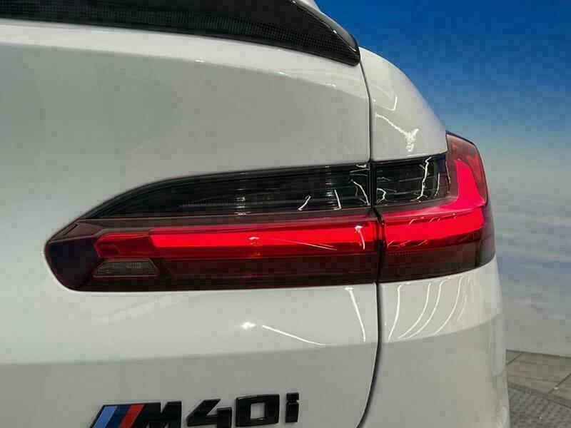 X4