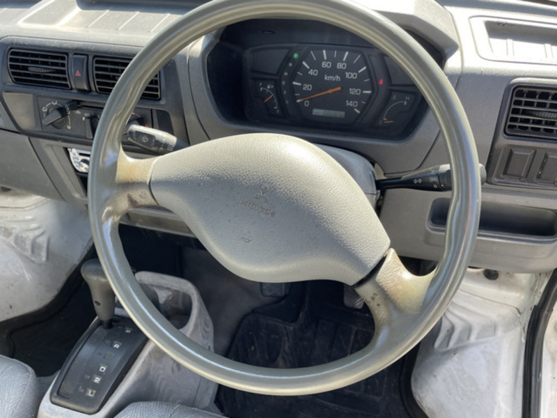 MINICAB TRUCK