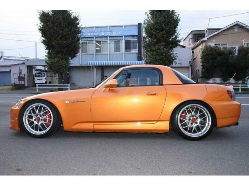 S2000