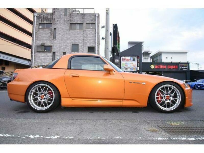 S2000