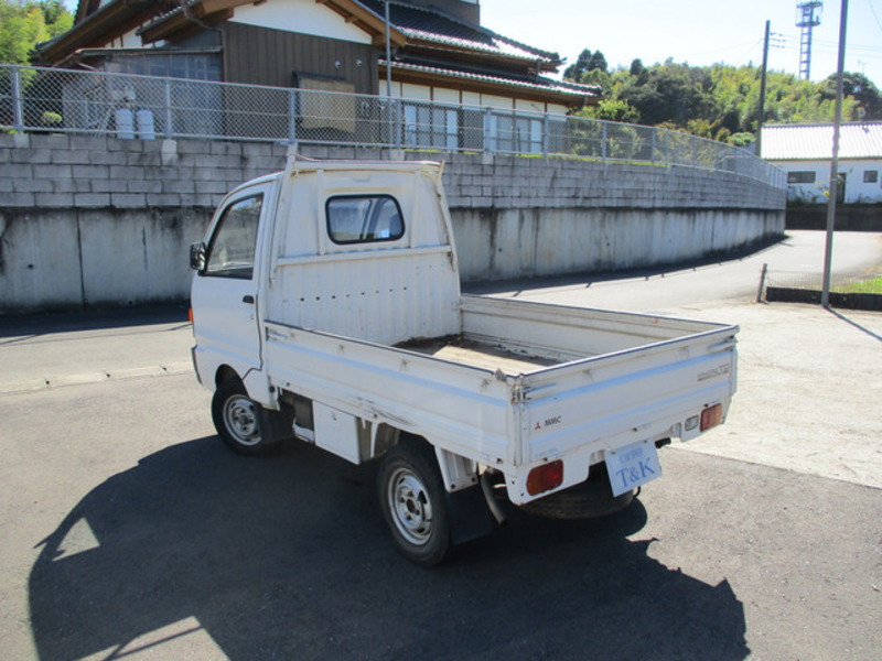 MINICAB TRUCK